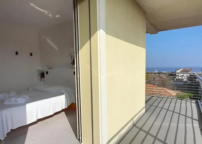 Ξενοδοχείο Marbella 3*