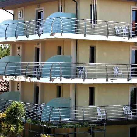 Marbella チェルヴィア