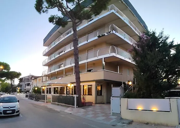 Ξενοδοχείο Marbella 3*